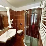 Bed & Breakfast Pod Zamkiem 4*