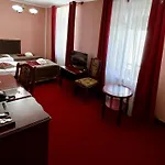 فندق مبيت وإفطار Pod Zamkiem رن