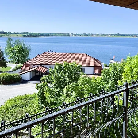 Bed & Breakfast Pod Zamkiem 4*