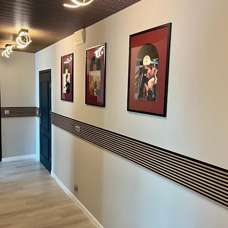 Pod Zamkiem Bed & Breakfast