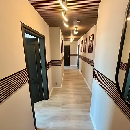 Bed & Breakfast Pod Zamkiem 4*