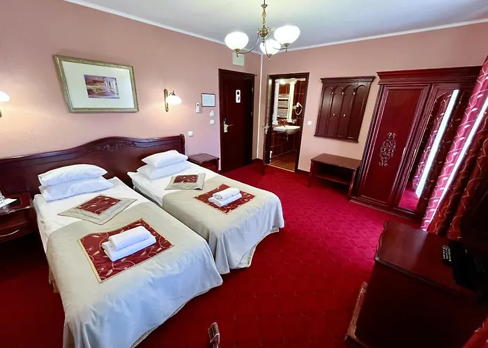 Pod Zamkiem Bed & Breakfast