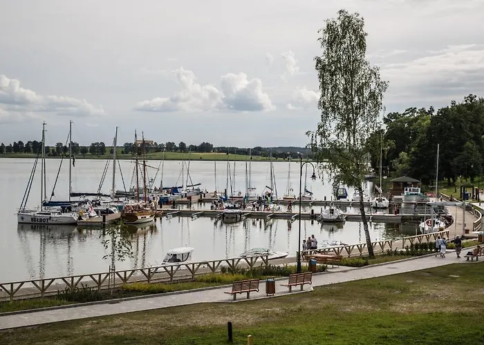 Pod Zamkiem Bed & Breakfast