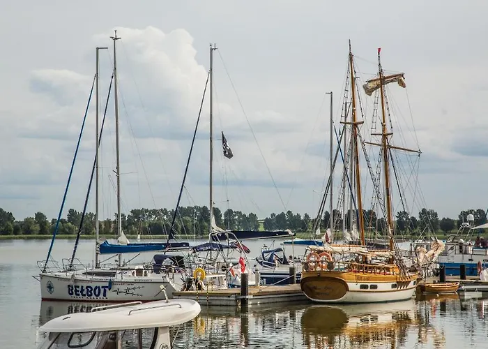 Bed & Breakfast Pod Zamkiem 4*