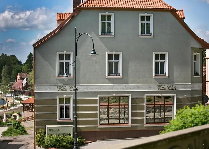 Bed & Breakfast Pod Zamkiem Ryn (Warmian-Masurian)